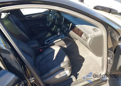 2020 Porsche Macan z USA, uszkodzony, nr VIN WP1AA2A50LLB02746